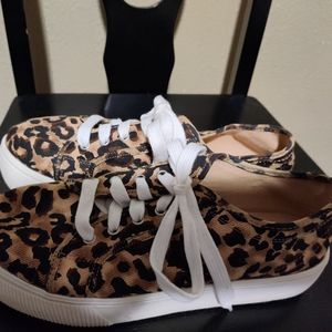 Cheetah print platform shoes